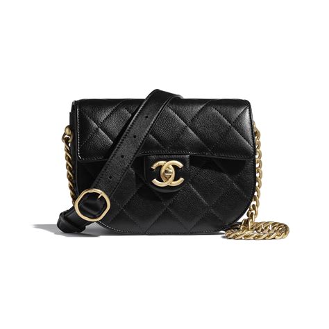 chanel small messenger bag review|chanel messenger bag 2021.